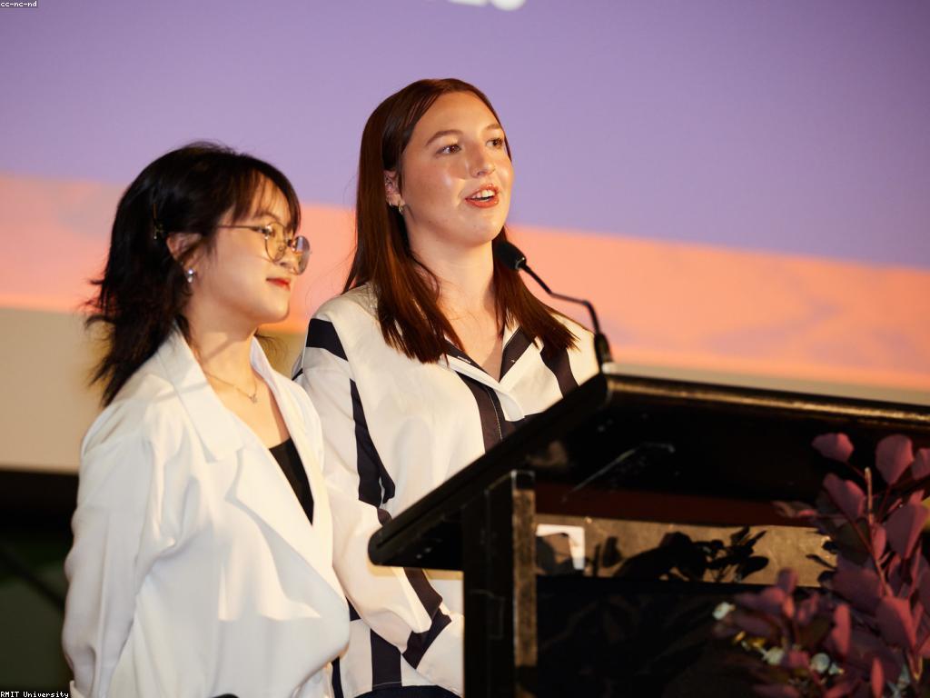 សារៈសំខាន់នៃការចូលរួមក្នុងការប្រកួតដ៏ធំ